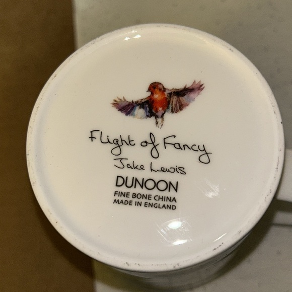 Dunoon Cairngorm ‘Flight of Fancy – Bird’ Mug - Picture 10 of 12